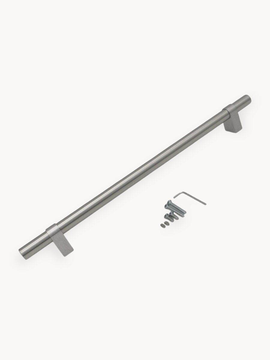 Ручка для духовки универсальная, регулируемая, длина 580 мм, цвет сталь. Крепеж в комплекте.