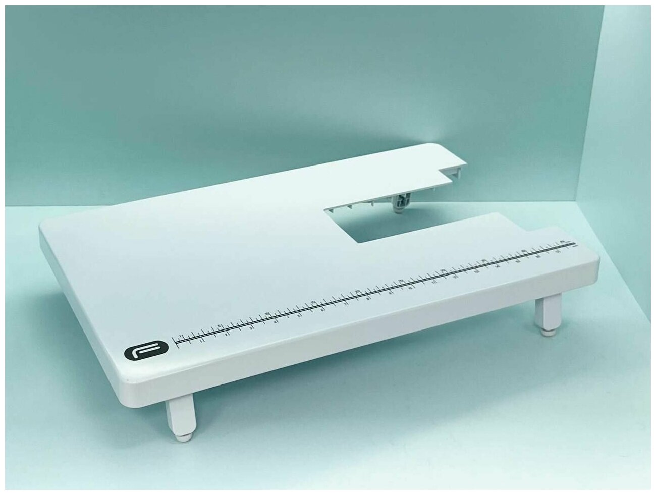 Приставной столик Format для швейной машины Singer Quantum Stilist 9960 - фотография № 1