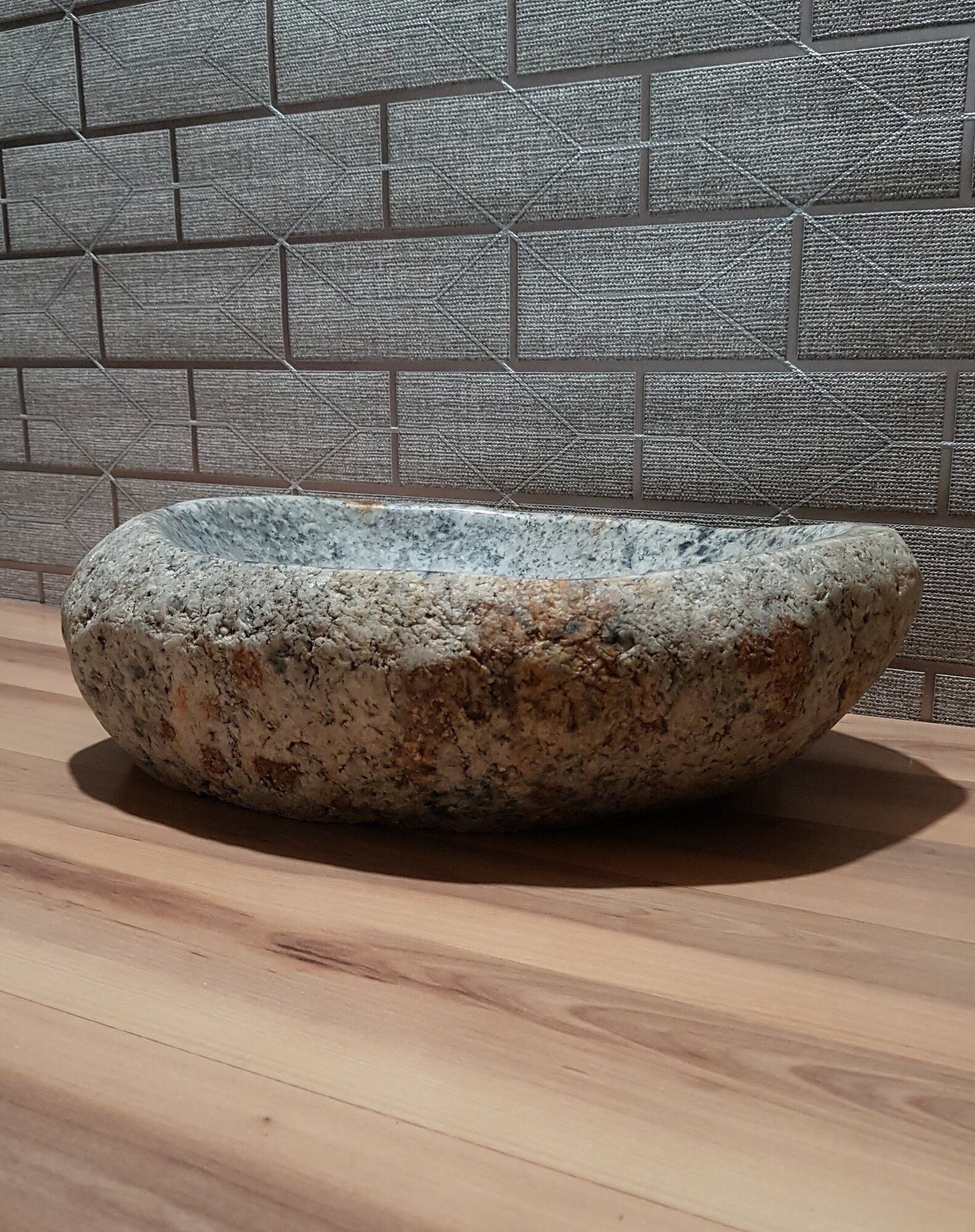 Раковина из натурального камня - фотография № 2