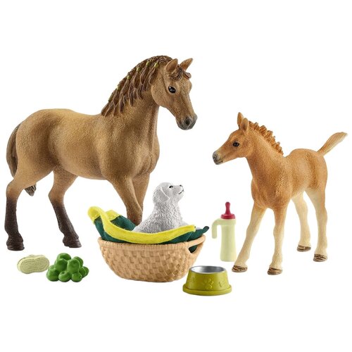 игровой набор schleich охота за орехами еноты и скунс 42532 Игровой набор Schleich Сара ухаживает за детенышами домашних животных 42432, 7 дет.