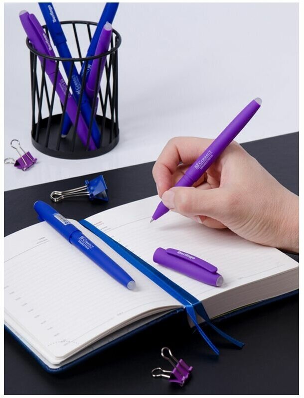 Ручка гелевая стираемая Berlingo "Correct" синяя, 0,6мм, прорезин. корпус, корпус ассорти, 320398 - фотография № 4