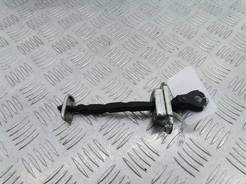 Ограничитель открывания двери передней Honda CR-V 3 72340SWAA01 арт. 1899767