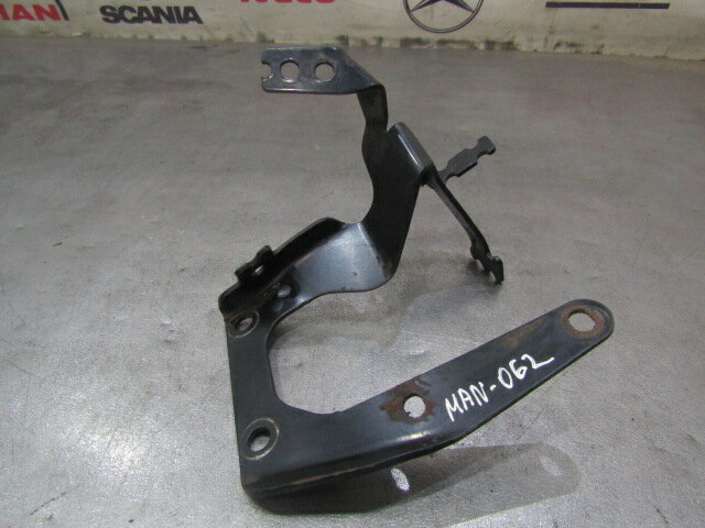 Кронштейн бачка ГУРа MAN TGX, TGS, TGA