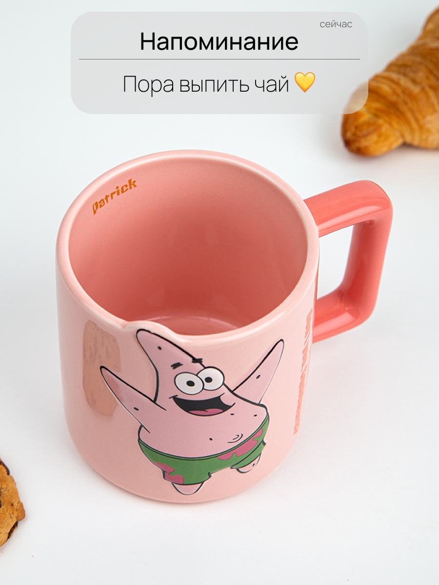 Кружка "Патрик", с ложкой, керамика, для СВЧ и посудомойки, подарочная упаковка, розовая — фото 1