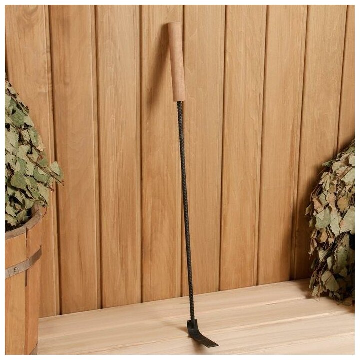 Добропаровъ Кочерга металлическая с деревянной ручкой длина 60 см