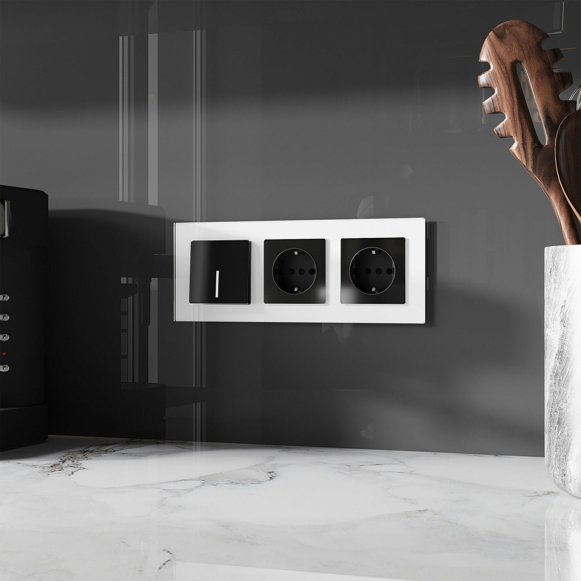 Розетка с заземлением Werkel (Черный Акрил) — фото 1