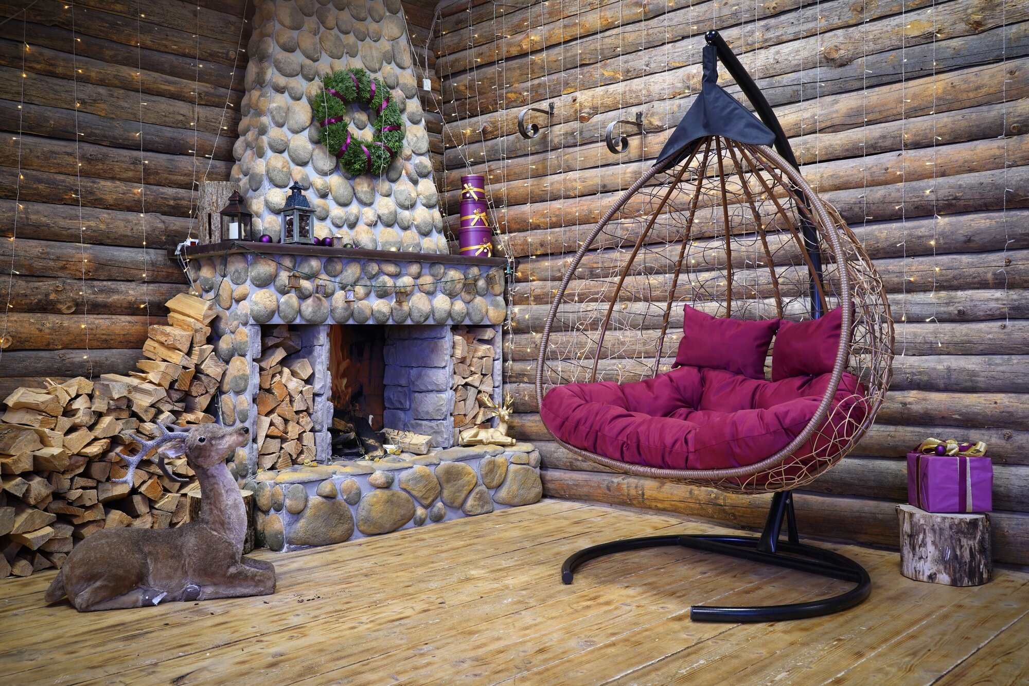Подвесное двухместное кресло-кокон FISHT горячий шоколад (бордовая подушка, полиэстер) - фотография № 1