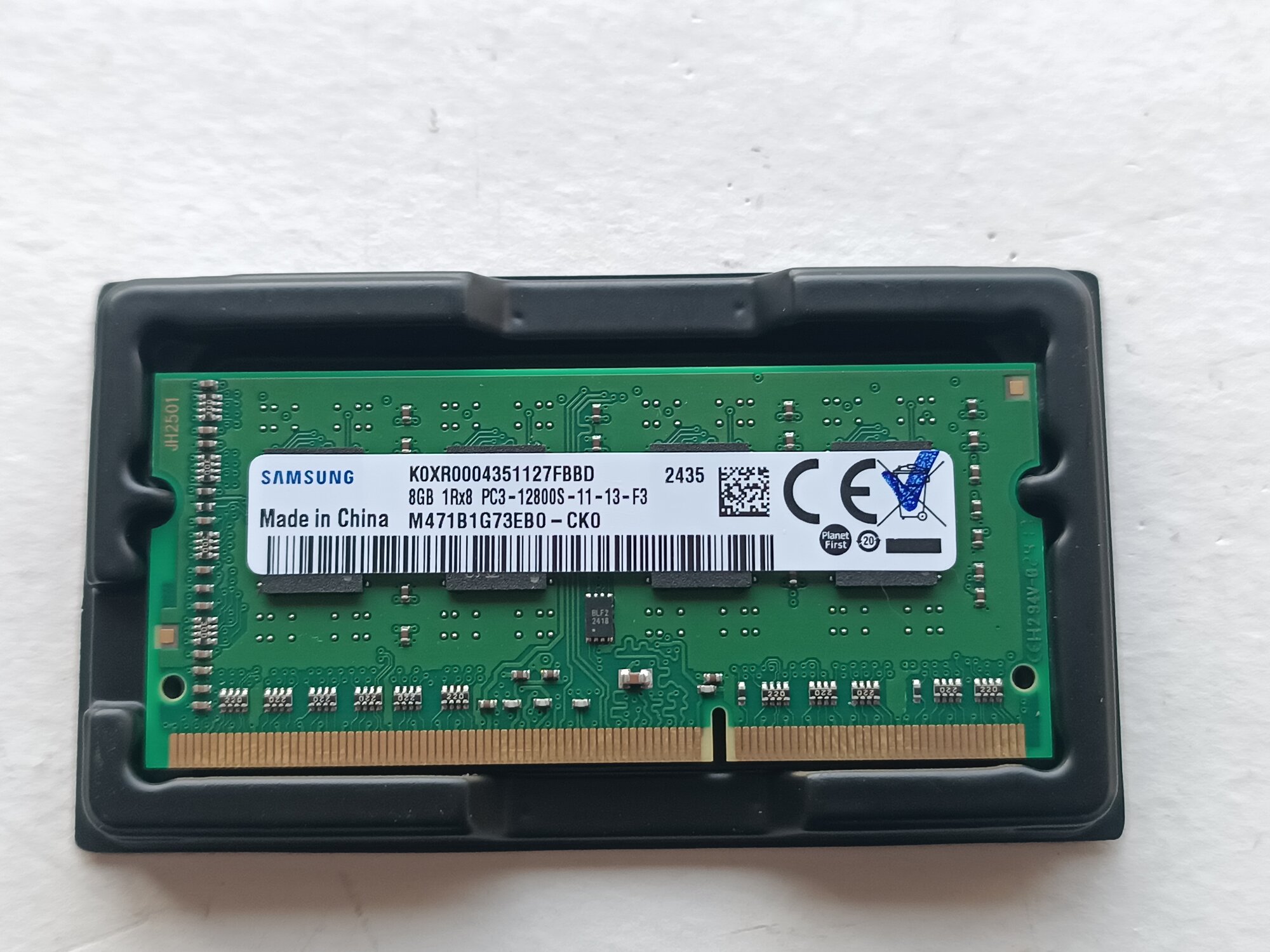 Samsung DDR3-1600 PC3-12800S 8Gb SODIMM 204PIN Модуль оперативной памяти для ноутбука