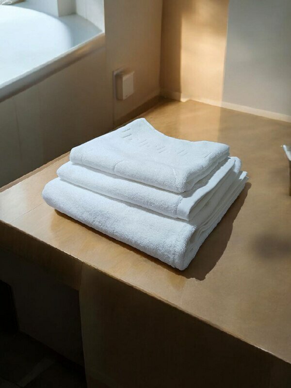 Набор полотенец Linens, 3 в 1, махровая ткань, белые, 140x70 см