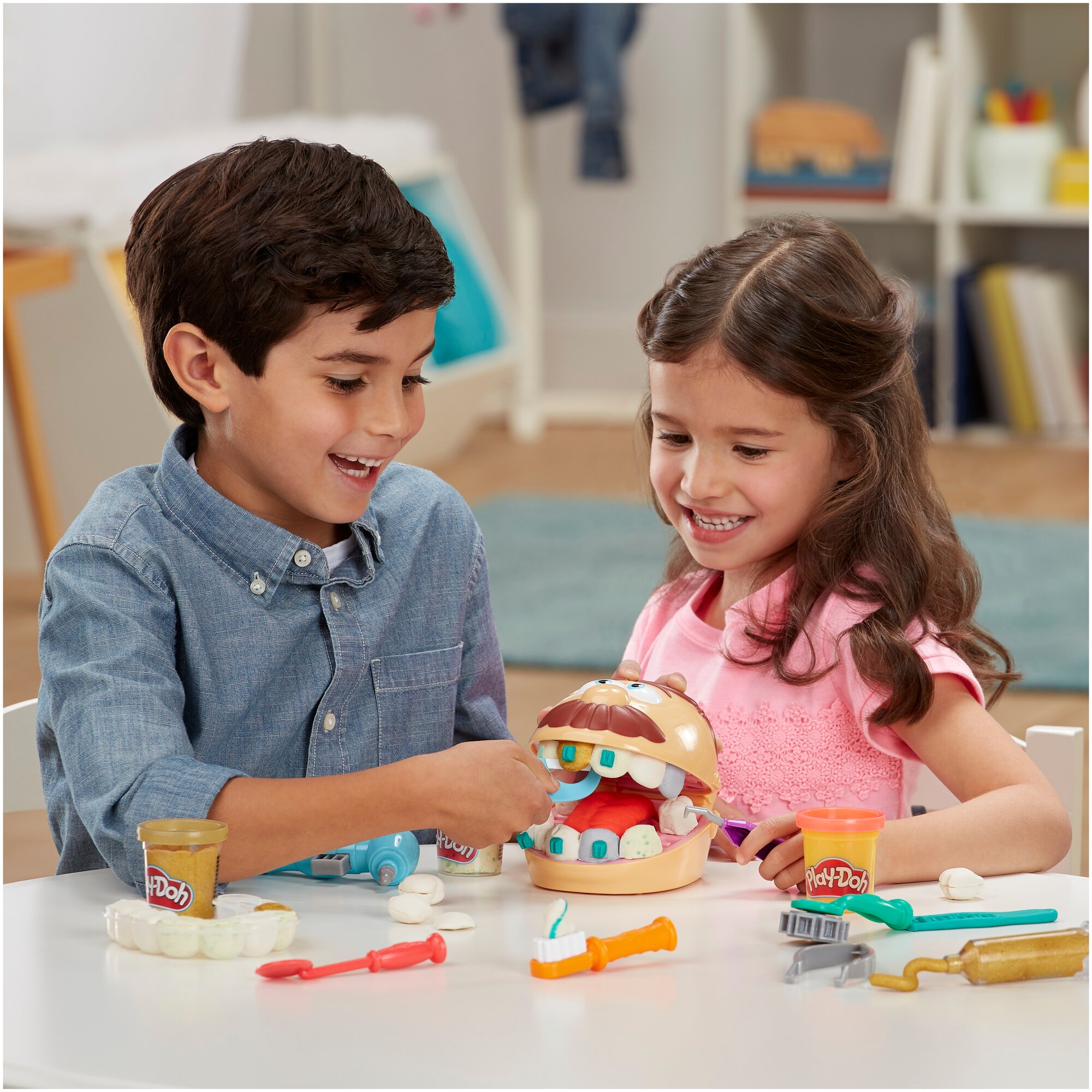Набор для лепки игровой Play-Doh Мистер Зубастик с золотыми зубами, F1259 - фото №5
