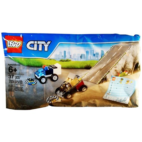 Конструктор LEGO City 5004404 Полицейские гонки, 37 дет. игровой набор city полицейские police