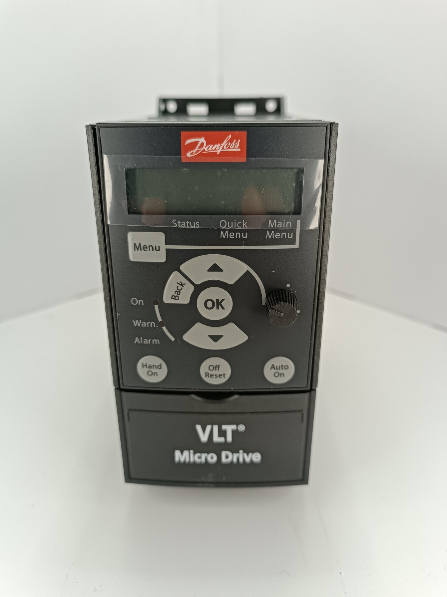 Danfoss Преобразователь частоты VLT Micro Drive FC 51 15кВт (380-480 3 фазы) Danfoss 132F0020