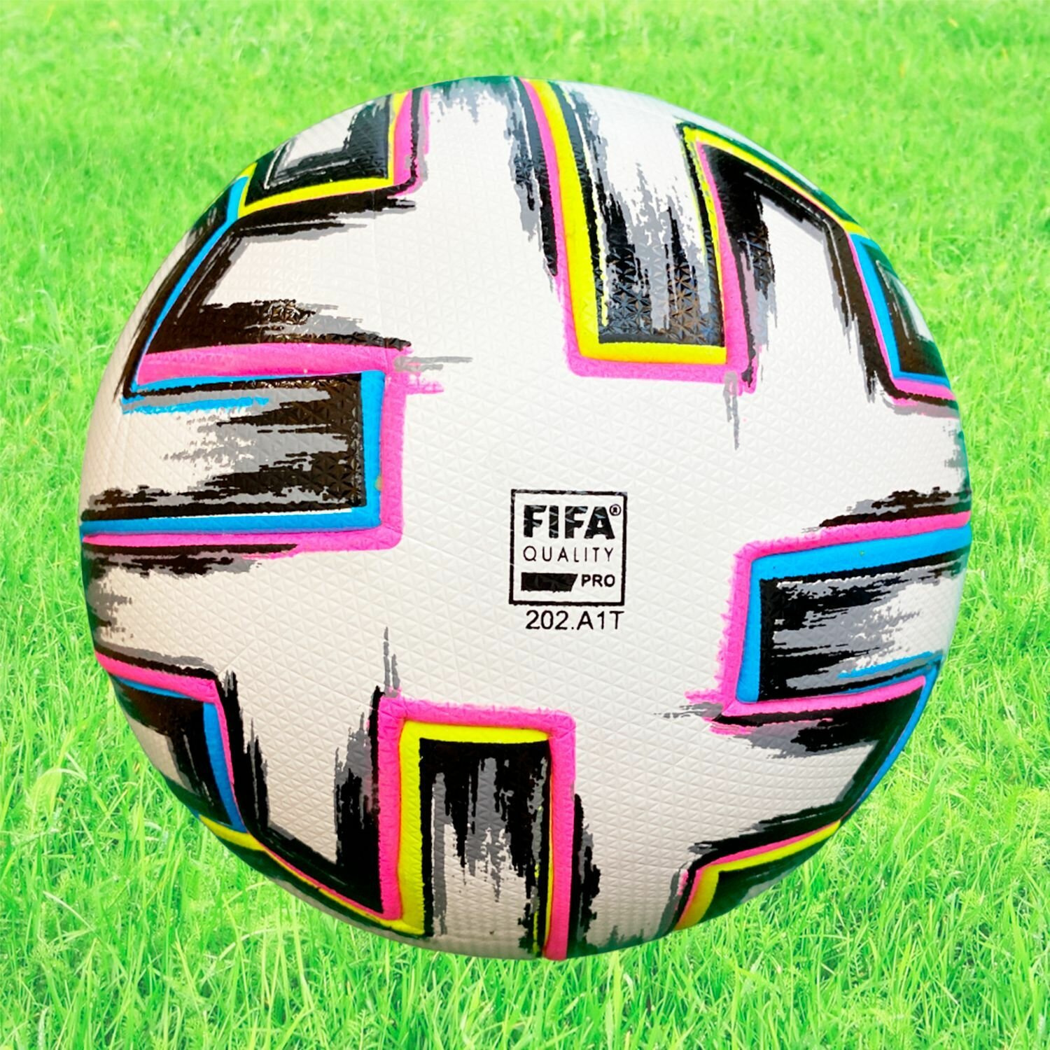 Мяч adidas Euro 2020 uniforia Training 5