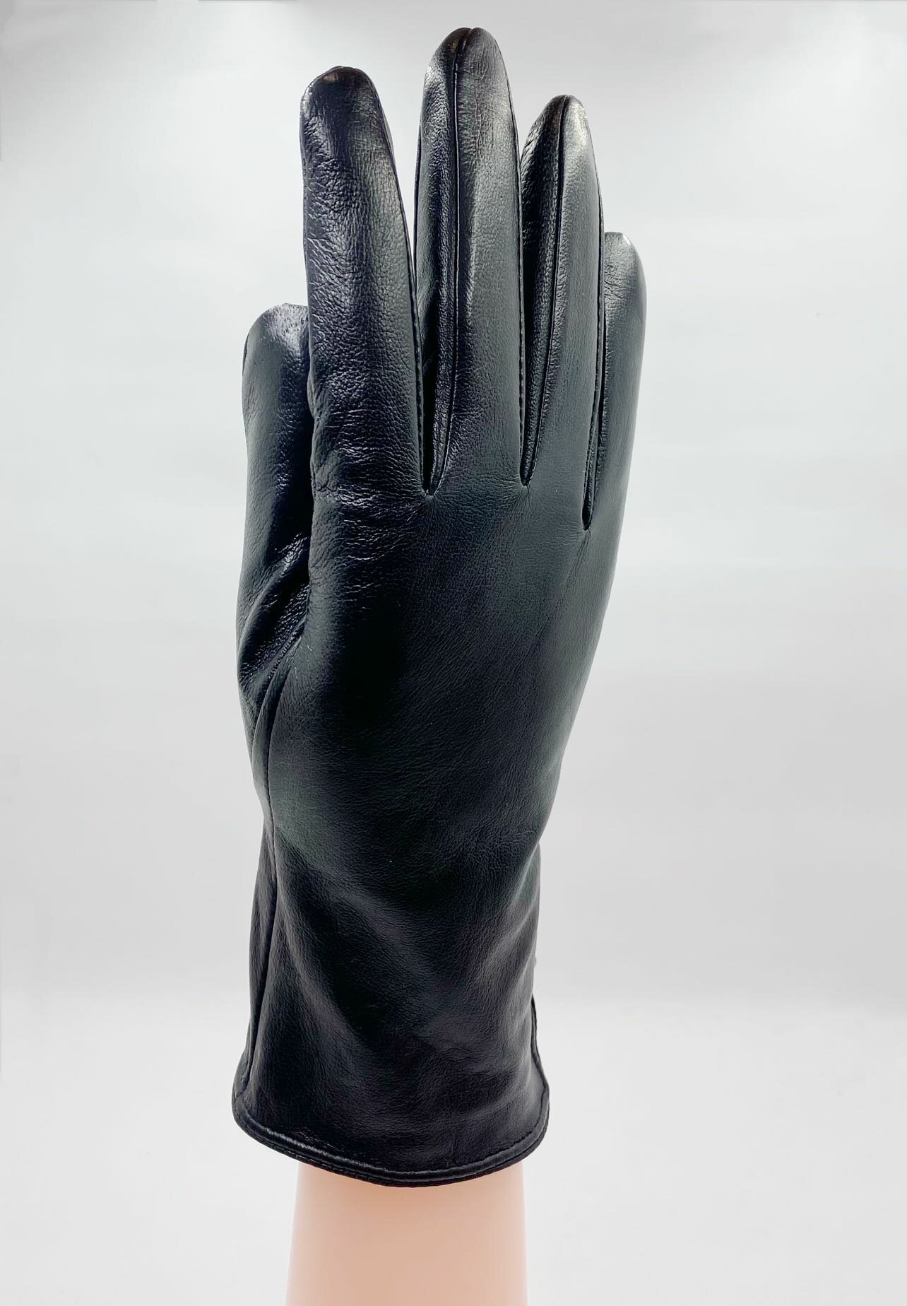 фото Перчатки весенние длинные кожаные черные 6