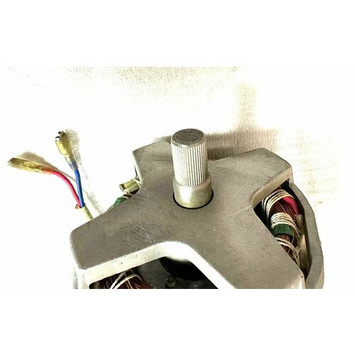 Эл. двигатель 370Вт (F12) Б120-165 (310 04 001) для бетоносмесителей