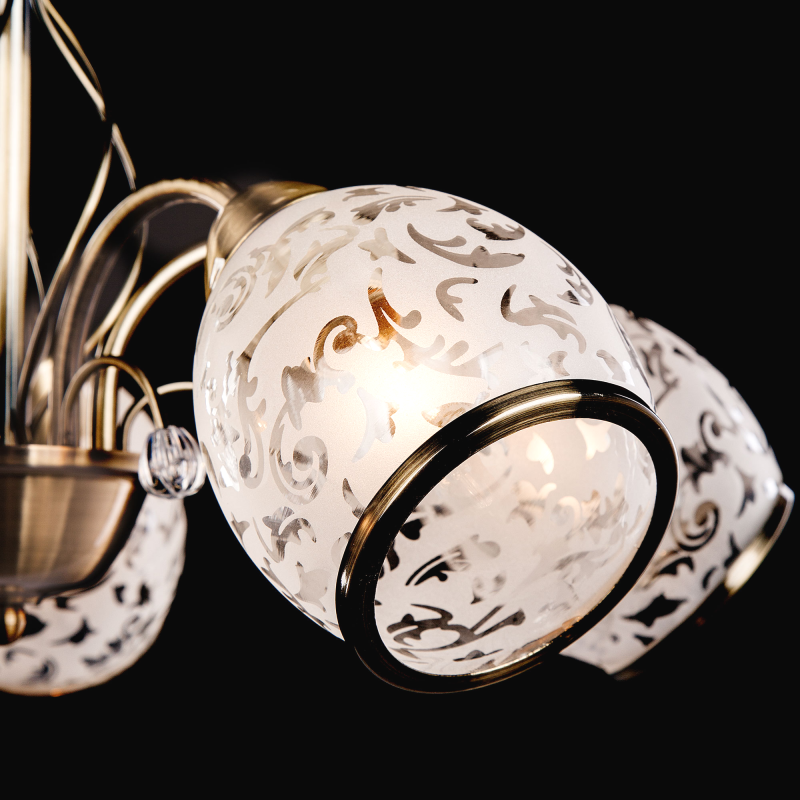 Люстра \ Потолочный светильник Eurosvet Gabriella 30026/5 со стеклянным плафоном, цвет античная бронза - фотография № 8