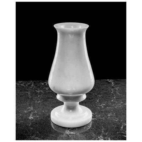 Ваза для цветов КМ&MARBLЕ Amphora мрамор d-10 см h-20,5 см