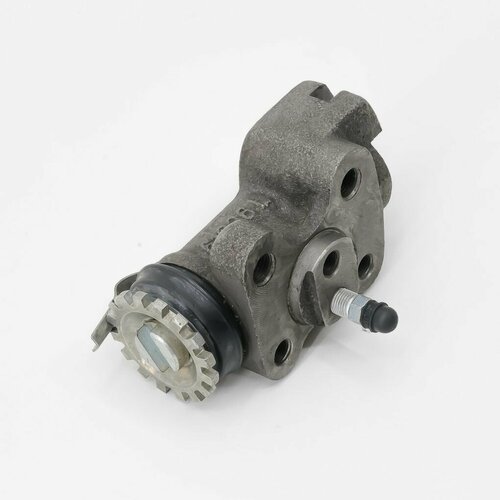 Рабочий тормозной цилиндр задний MAZDA TITAN 4050 диаметр 34 с прокачкой левый NILSON PARTS 3375₽