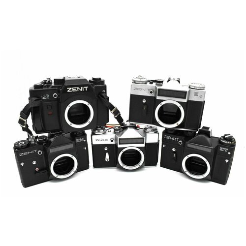 Комплект из пленочных советских винтажных фотоаппаратов 5 штук 179000₽