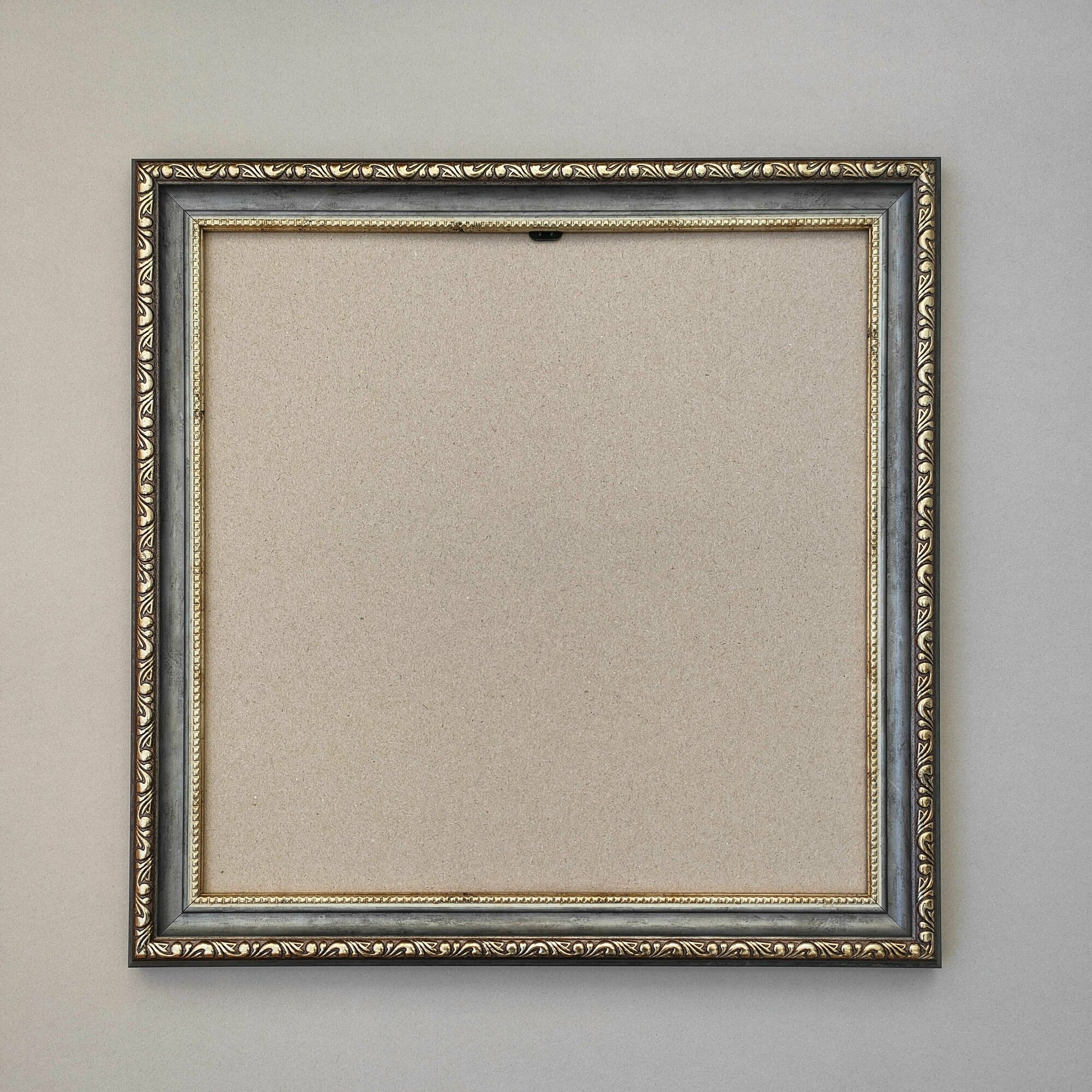 Багетная рама 24x24 см (BR27), пластиковая со стеклом и задником, цвет: тёмное серебро