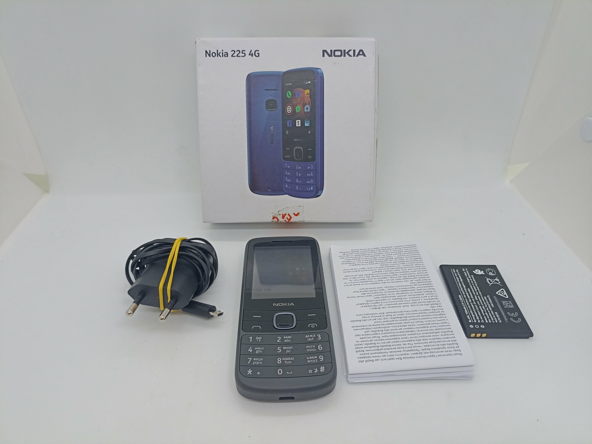 Мобильный телефон Nokia - фото №6