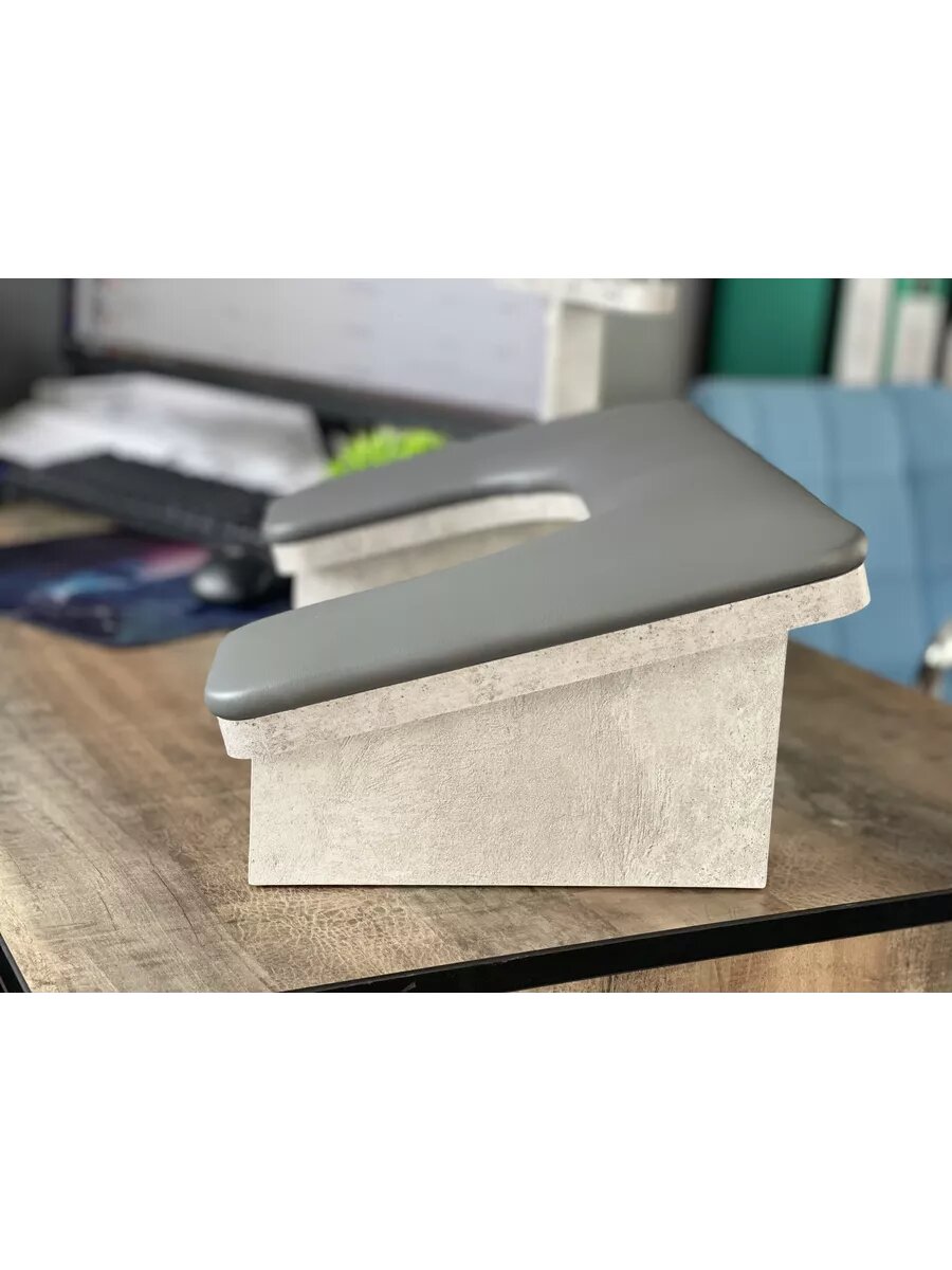 Подставка лофт маникюрная для рук Бабочка — фото 1