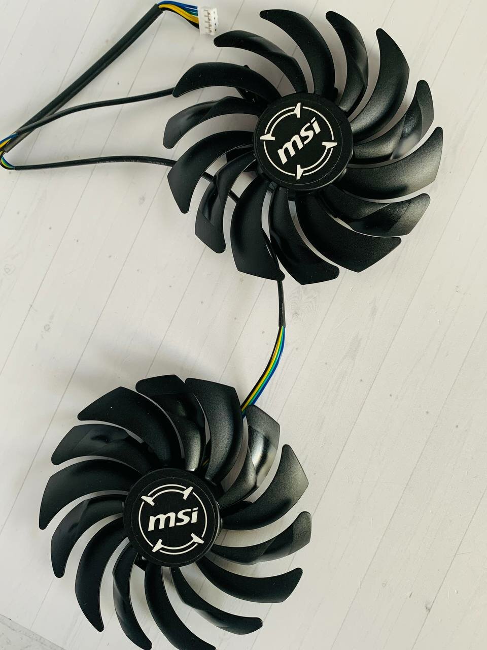 фото Вентиляторы для видеокарты MSI Armor 1080 1070 1060 RX 590