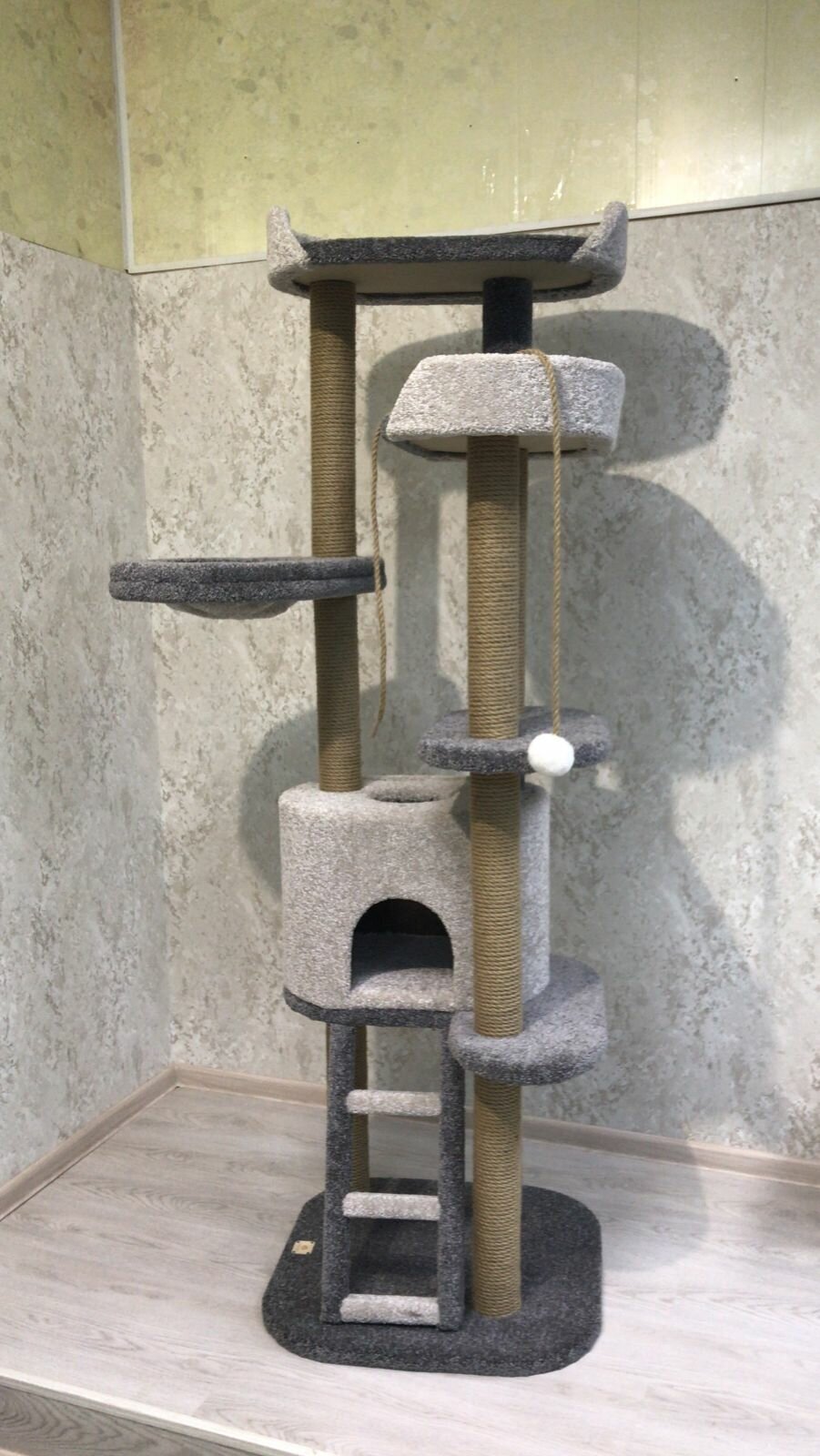 Игровой комплекс-когтеточка для кошек Моя Котя "Тридесятое царство", цвет серо-серебро - фотография № 2