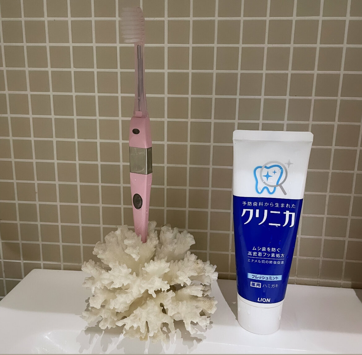 Зубная паста Lion Clinica Fresh Mint с освежающим ароматом мяты, 130 гр - фото №10