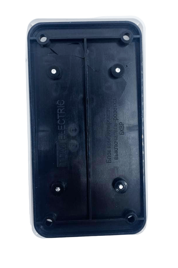 Розетка с выключателем блок комбинированный вертикальный (152х82х26 мм, двухклавишный выключатель + розетка 2П+З с защитной шторкой) - фотография № 11