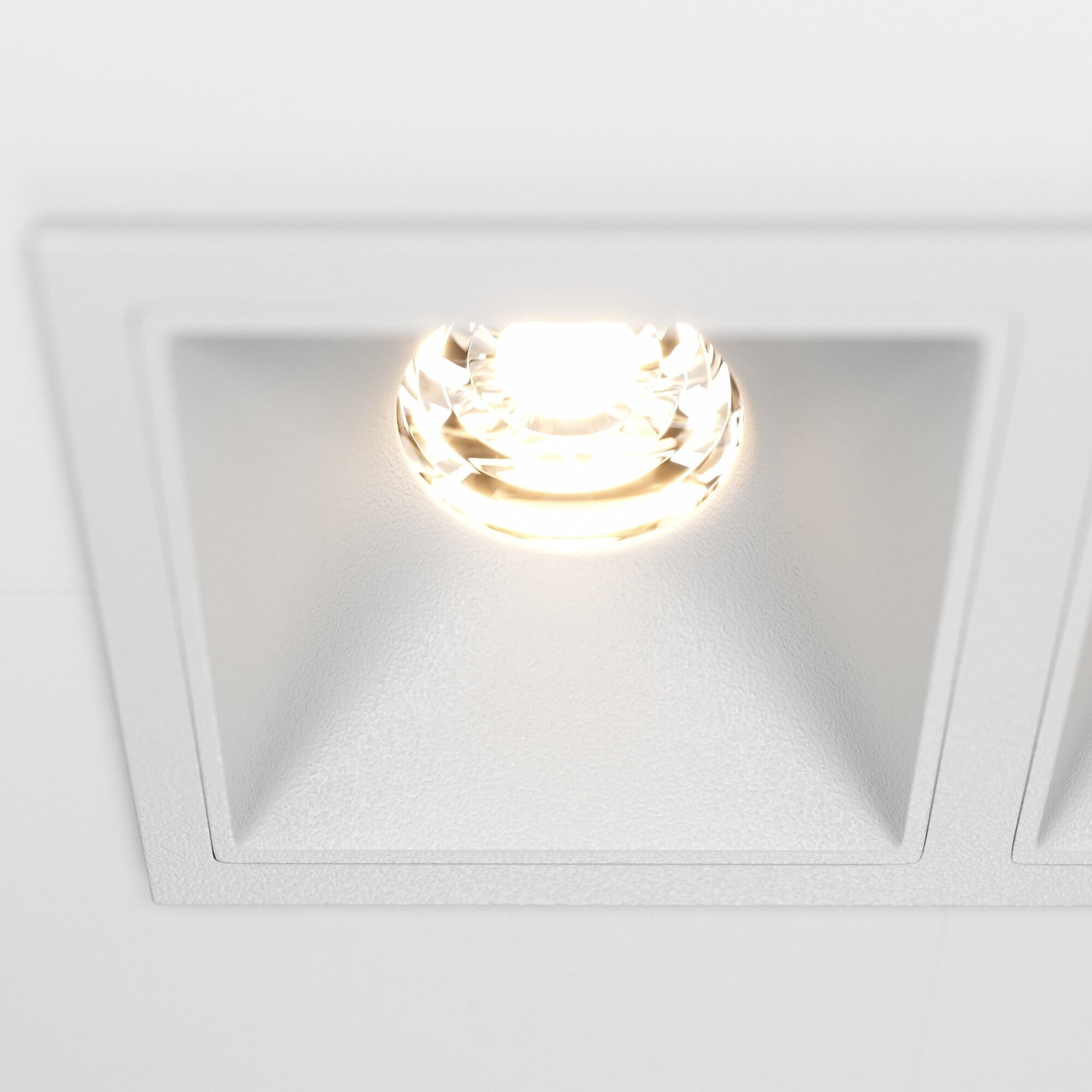 Встраиваемый светильник Maytoni Technical Alfa LED DL043-02-10W3K-D-SQ-W - фотография № 3