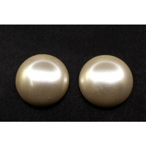 glass pearl cabochon 18мм цвет 70499 бордовый 756 041 2шт Glass Pearl Cabochon 18мм, цвет 70740 Light Cream, 756-042, 2шт