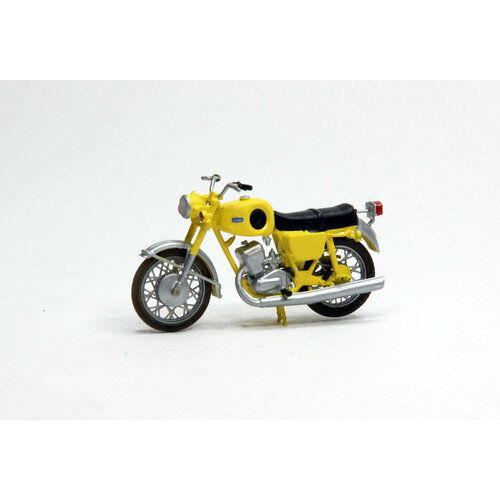 Планета-Спорт мотоцикл (жёлтый) модель в масштабе 1:43 мотоцикл ваи зеленый модель в масштабе 1 43