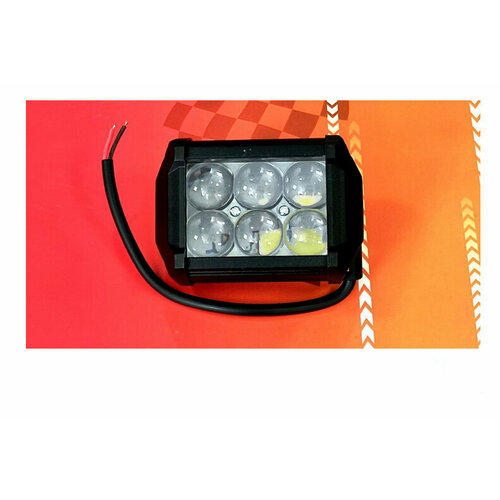 фонарь светодиодный c 36w spot light 12 led дальний 9 30v 13147 Фонарь светодиодный 4D-18W spot линза 6 LED (9-30V) 10*7*6см