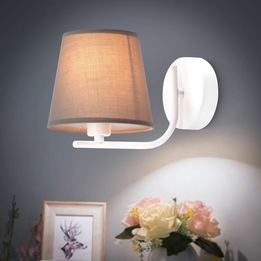 фото Бра светильник Rivoli Сhris 3154-401 1 х Е14 40 Вт модерн настенный