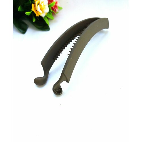 Матовая заколка банан для хвоста болотного цвета 325₽