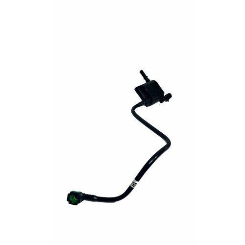 Клапан продувки абсорбера в сборе с трубкой 8 кл. Лада Калина 1118-1164042-10