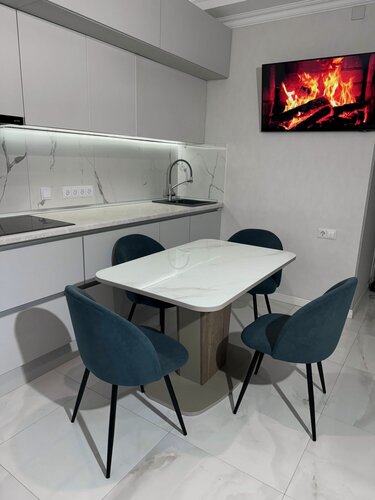 Изображение товара Кухонный стол и стулья Обеденная группа