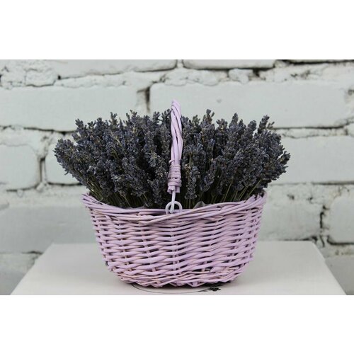 Композиция Лаванда в фиолетовой корзине