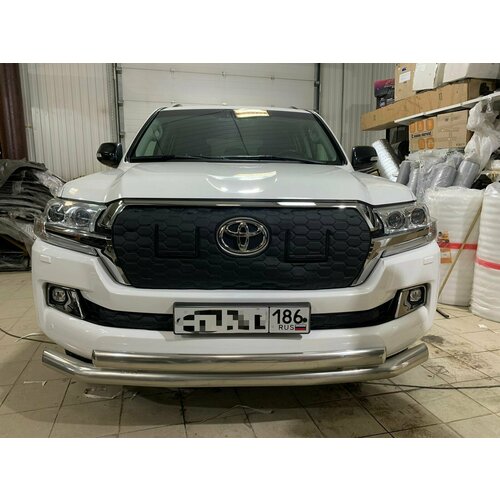 Утеплитель радиатора для Toyota Land Cruiser 200 2016-2020 Без камеры с Кармашками 2 детали