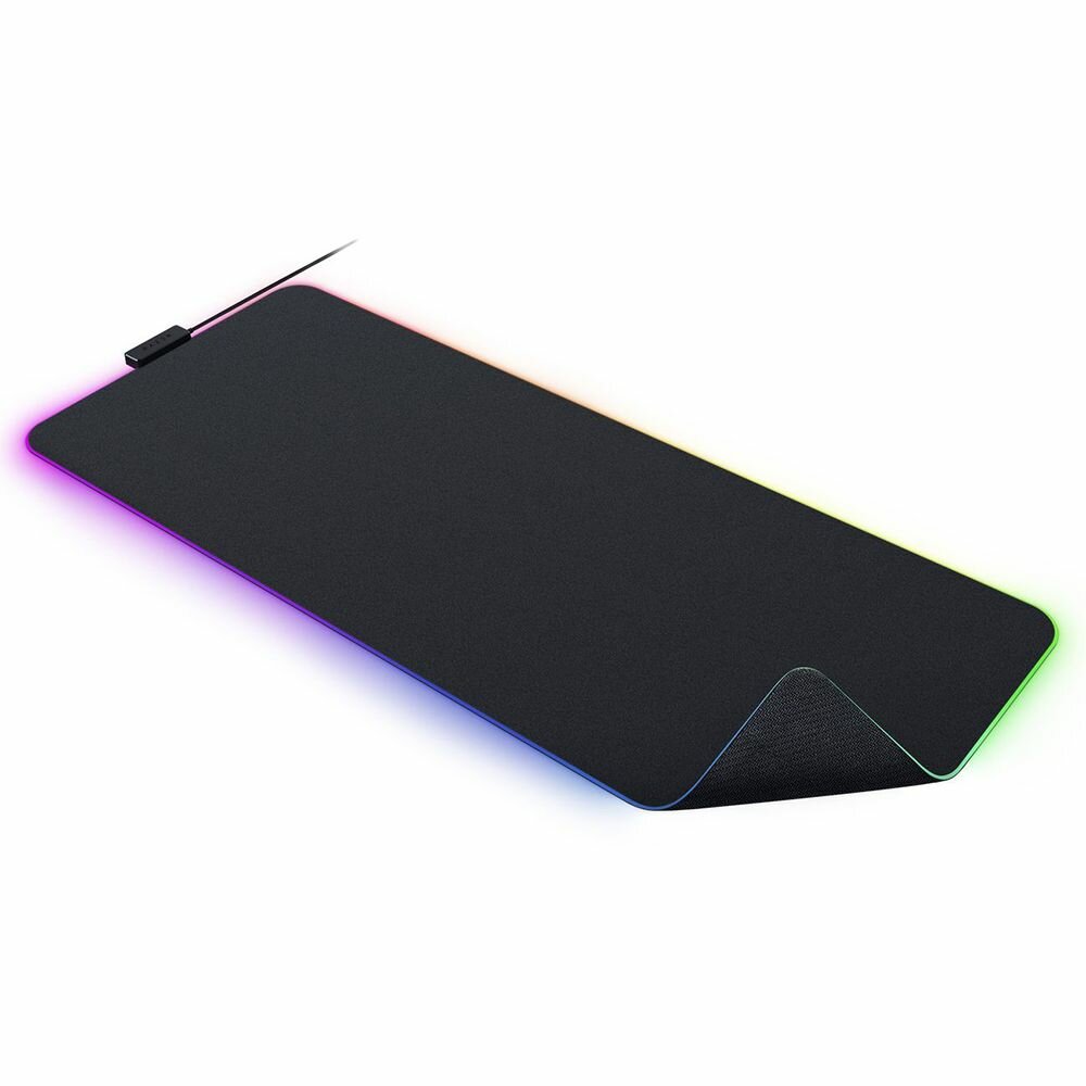 Игровой коврик для мыши RAZER Strider Chroma (RZ02-04490100-R3M1) — фото 1