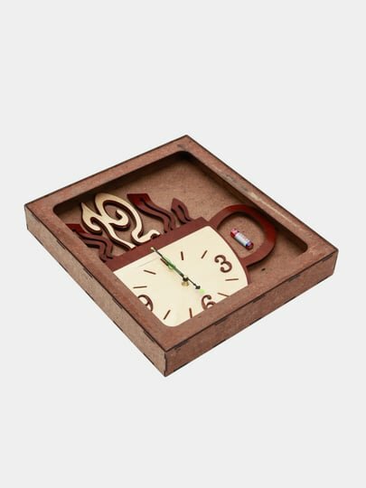 Часы в виде чашки кофе. Лакированные. В упаковке. желаемое место для установки кухня или столовая — фото 1