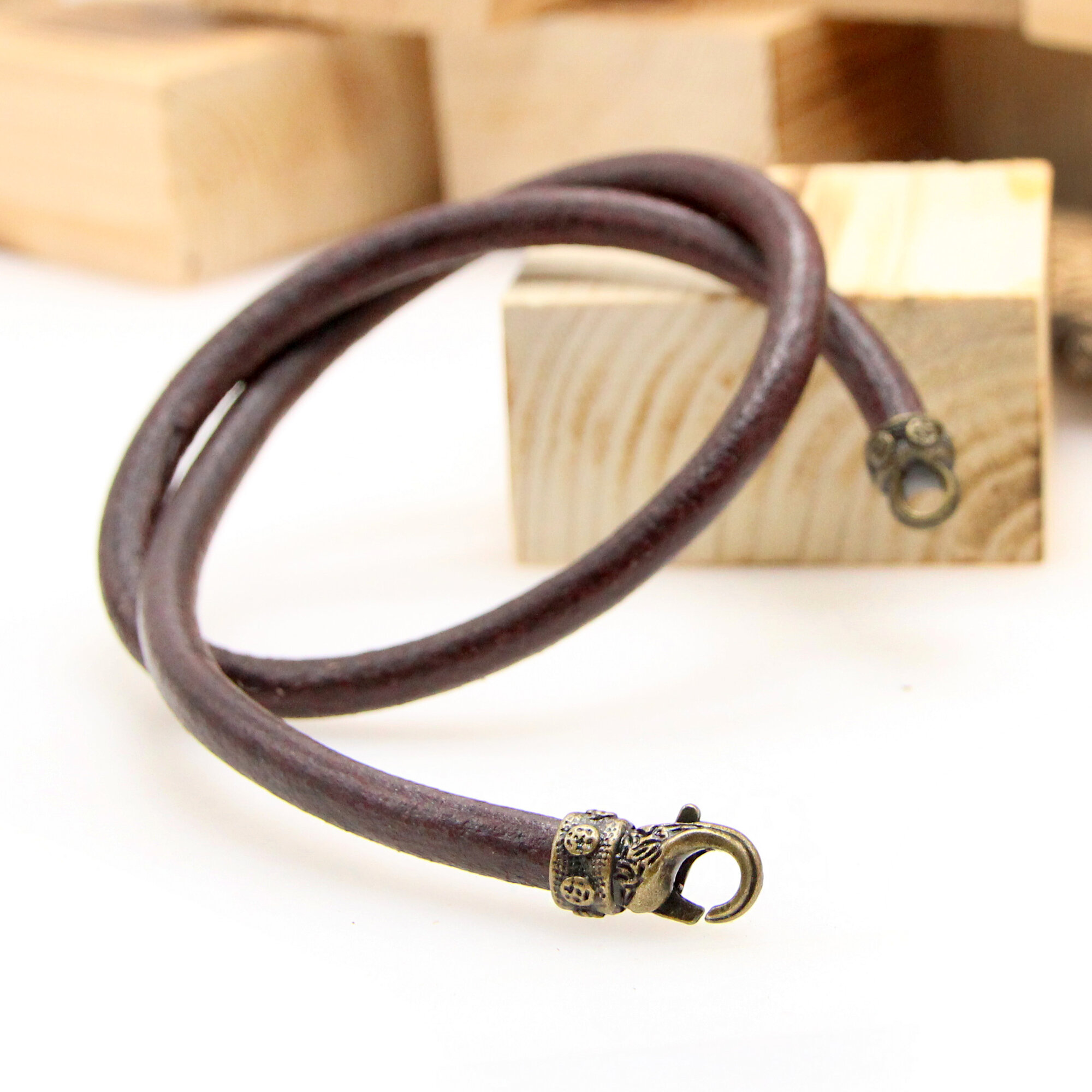 Шнур Solid-belts 1 шт. длина 46 см экрю бесцветный оранжевый красный фуксия серый золотой серебряный коричневый бордовый мультиколор белый розовый черный пыльная роза бежевый