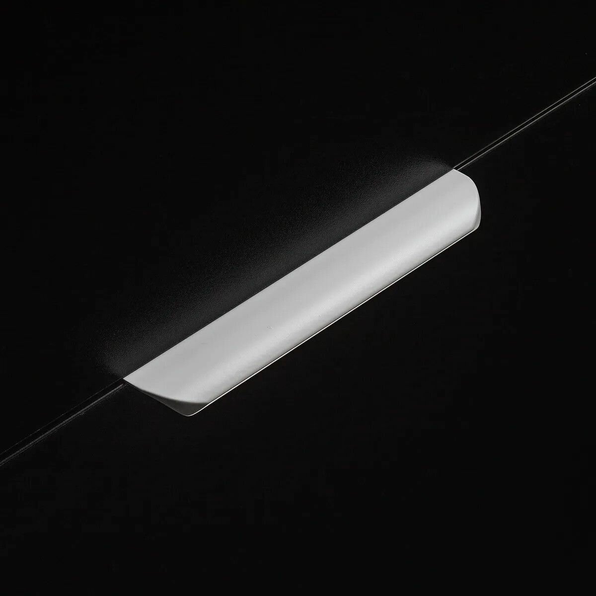 Ручка мебельная алюминиевая HEXA 96мм/150мм, белый матовый - фотография № 5