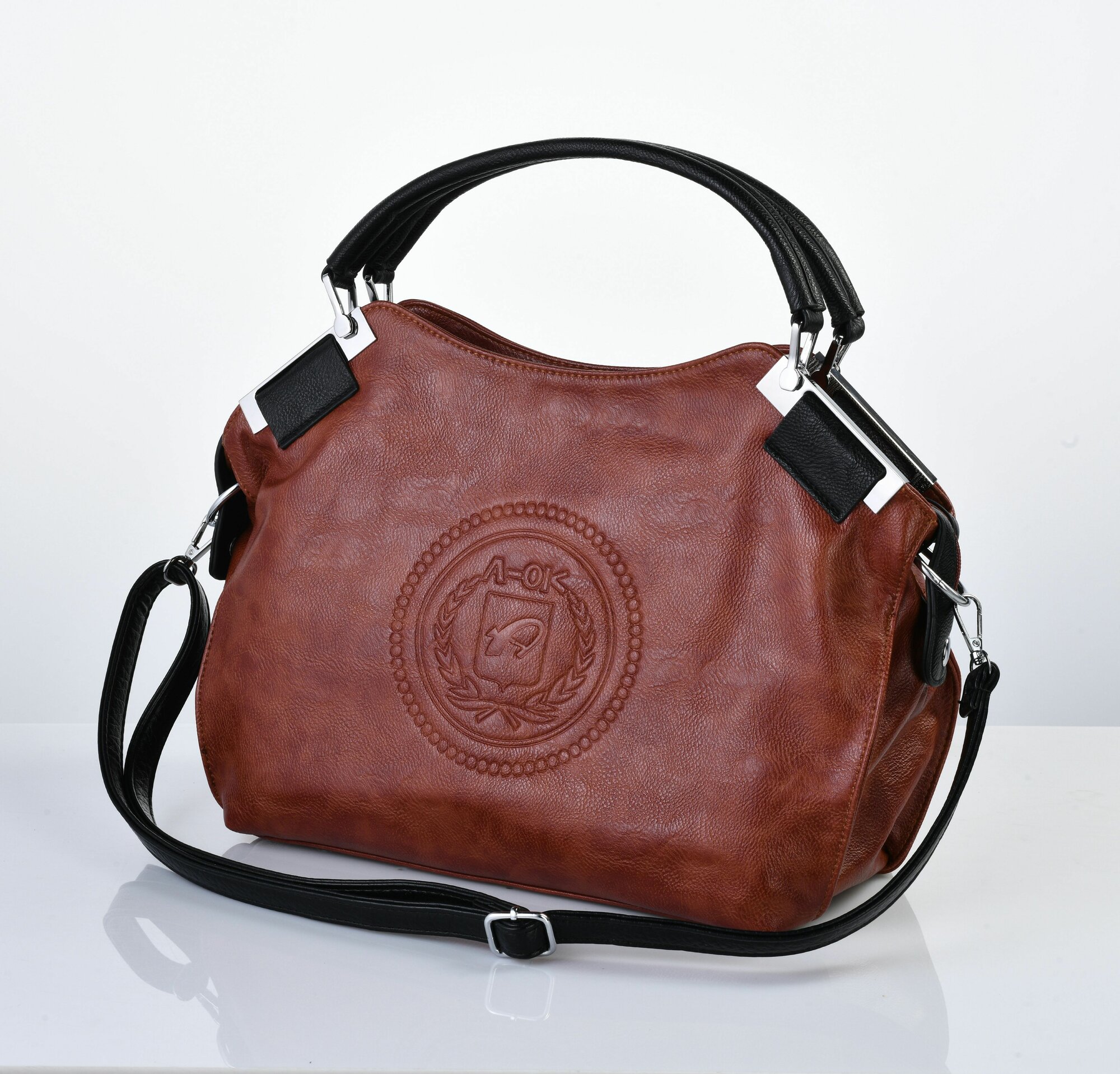 Сумка кросс-боди 