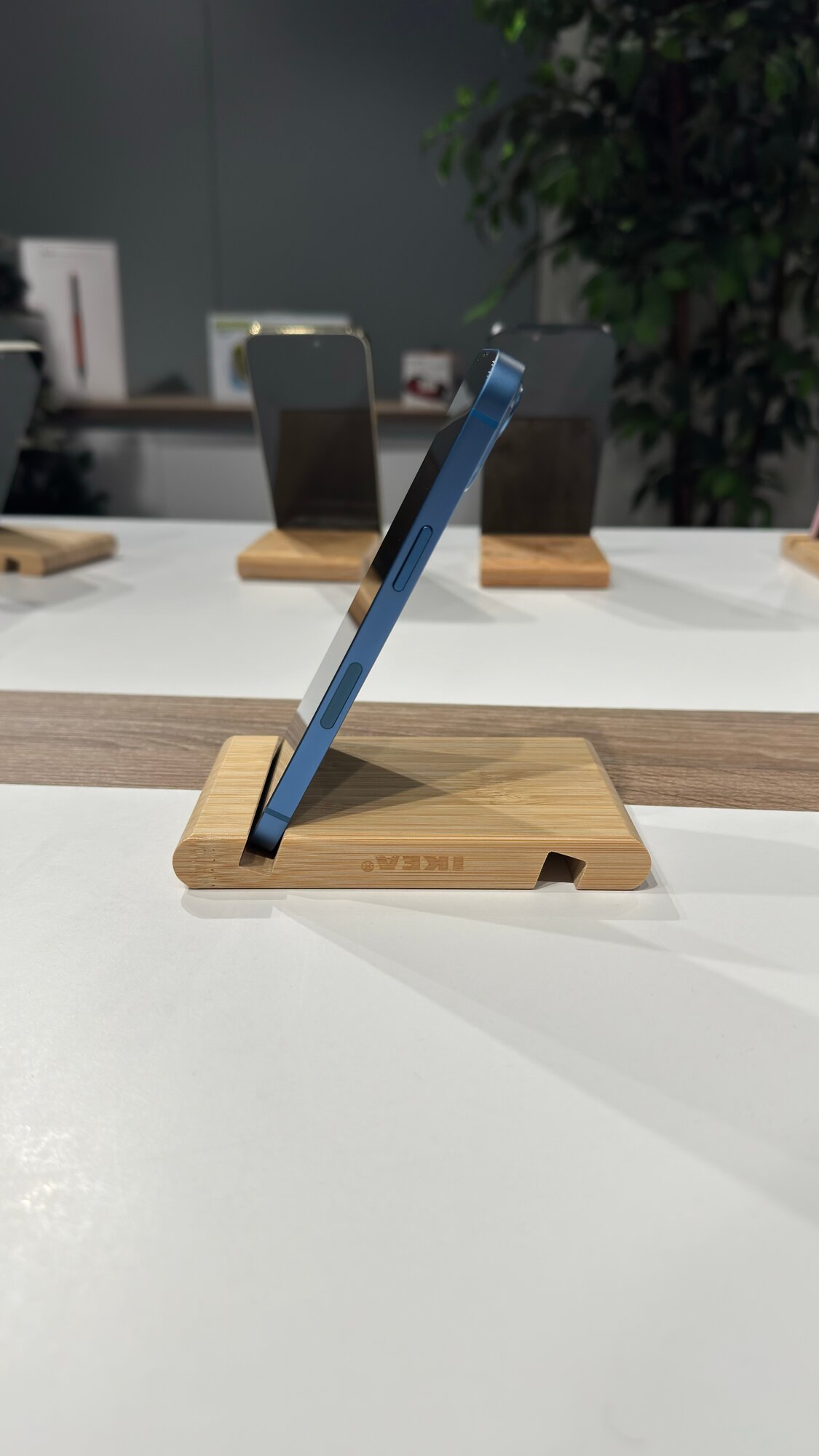 Смартфон Apple iPhone 13 128 ГБ, Dual nano SIM, синий — фото 1