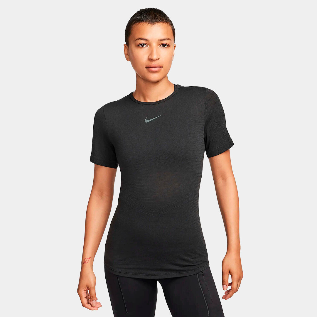 Футболка спортивная