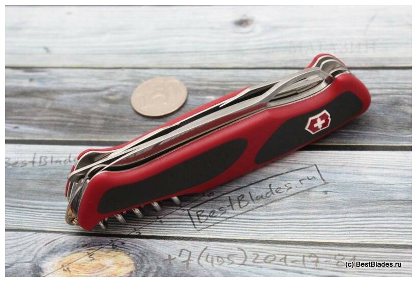 Нож перочинный Victorinox RangerGrip 57 Hunter (0.9583.MC) 130мм 13функций красный/черный карт.короб - фото №18