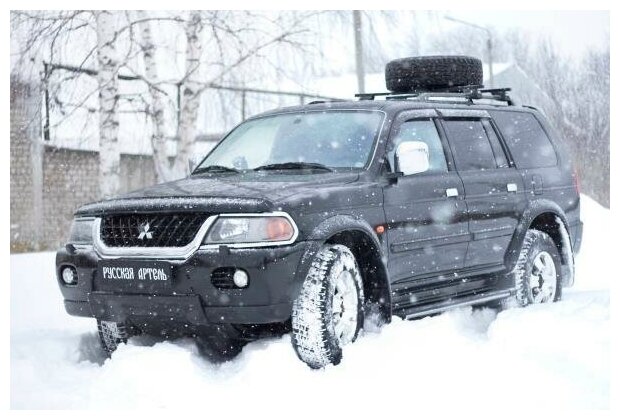 Зимняя заглушка решетки переднего бампера для Mitsubishi Pajero Sport 1996-2008 — фото 4