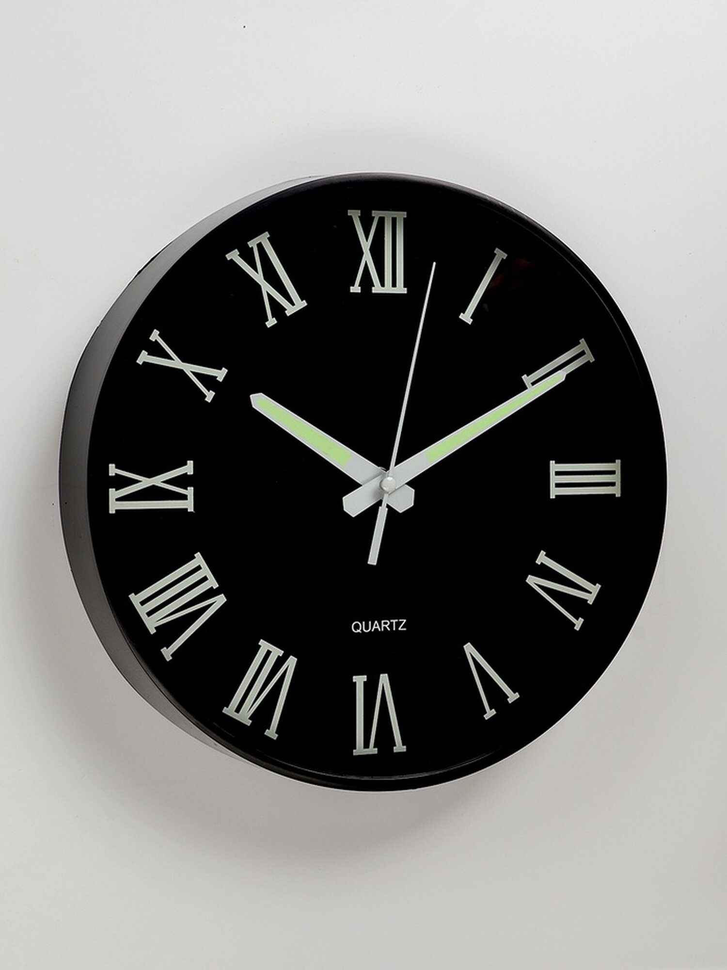 Часы настенные интерьерные «Классика», плавный ход, светящиеся, d-25 см — фото 1